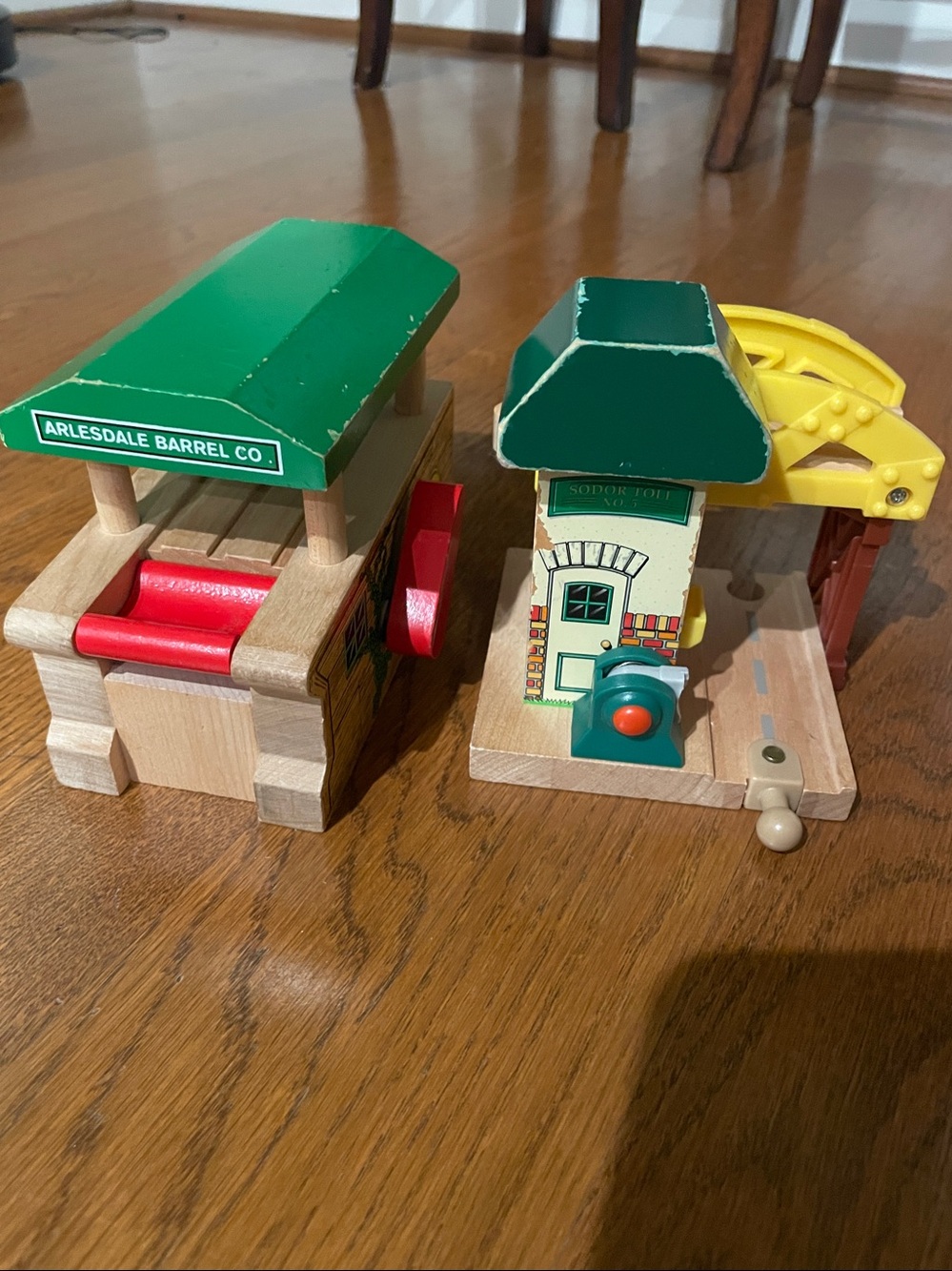 Lot of pieces Thomas the Train Wooden Railway Sodor Toll #5 & Arlesdale barrel